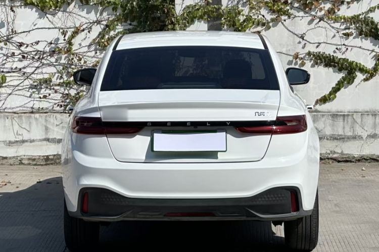 Used Geometry A 2024 410KM Travel Edition
