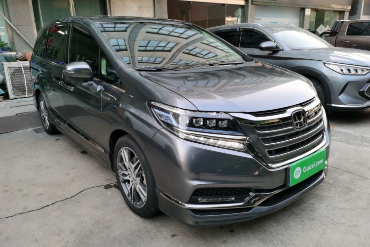 Used Honda Elysion 2019 2.0L Hybrid Luxury Edition
