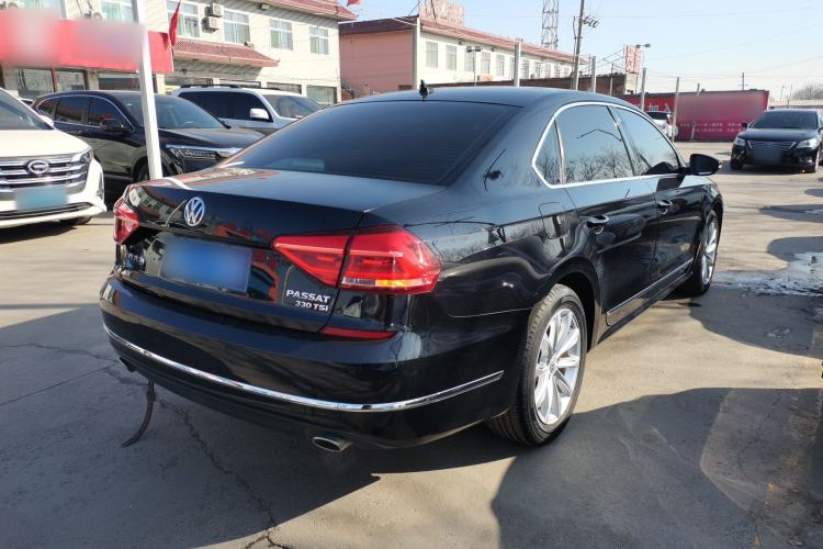 Used Volkswagen Passat 2017 330TSI DSG Luxury Edition