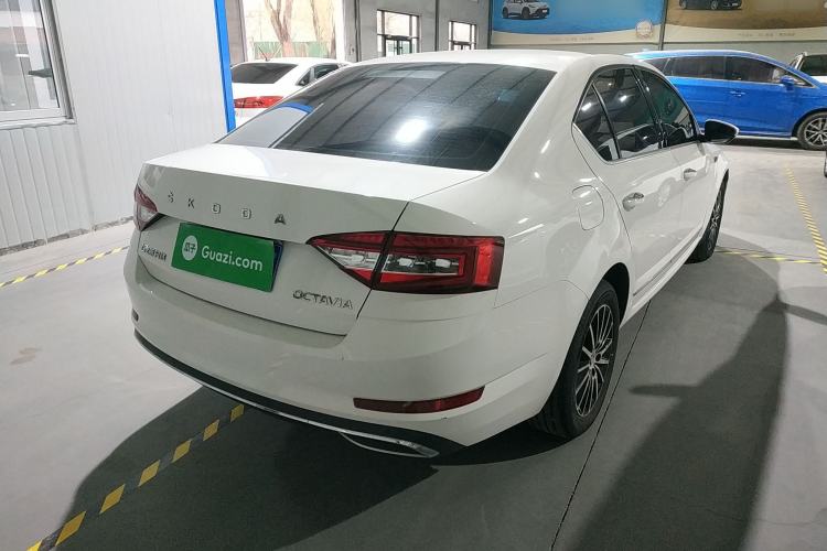 Used Skoda Octavia 2019 1.5L Automatic Smart Drive Luxury Edition China V Standard