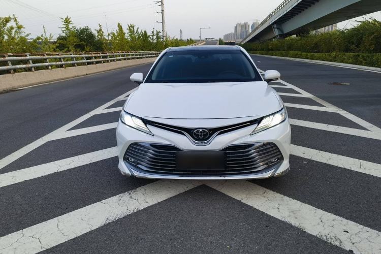 Used Toyota Camry 2019 2.5G Luxury Edition China VI Standard
