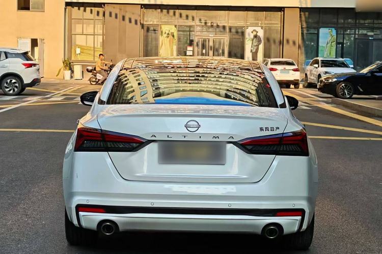 Used Nissan Teana 2022 2.0L XL-TLS Enjoyment Edition
