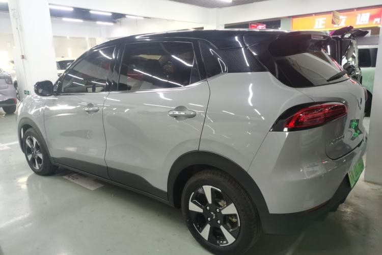 Used Wuling Bingo PLUS 2024 330 km Range Five-Seater Version
