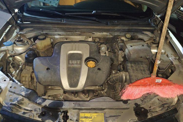 Used Roewe 550 2012 550 1.8T Automatic Full-Gold Limited Edition
