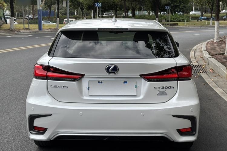 Used Lexus CT 2017 CT200h Elite Edition Solid Color China V Standard