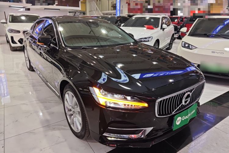 Used Volvo S90 2020 Facelifted T5 Zhiyi Luxury Edition
