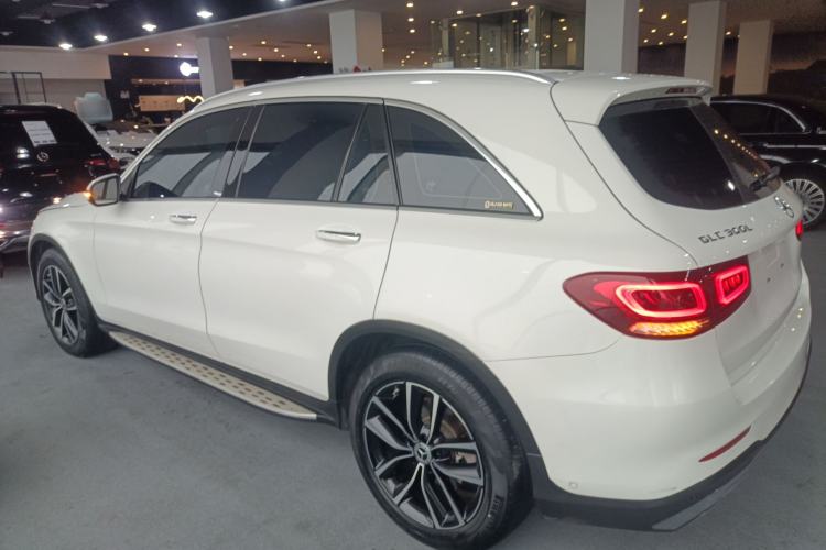 Used Mercedes-Benz GLC 2021 GLC 260 L 4MATIC Luxury Model