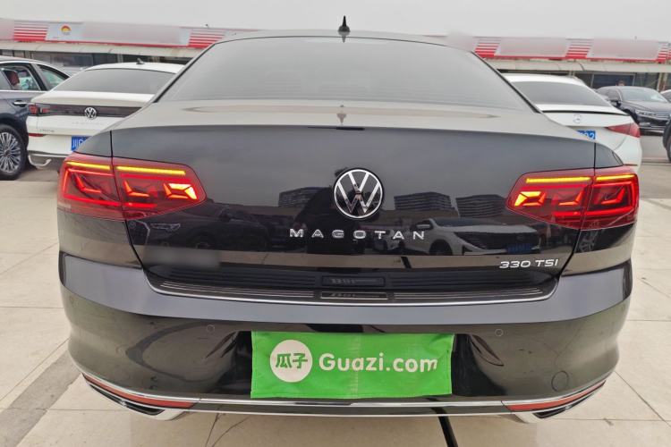 Used Volkswagen Magotan 2023 2 Million Units Limited Edition 330TSI DSG Leading Version
