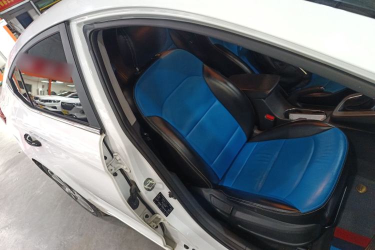 Used Hyundai Elantra 2016 1.6L Automatic ZhiXuan – Elite Version
