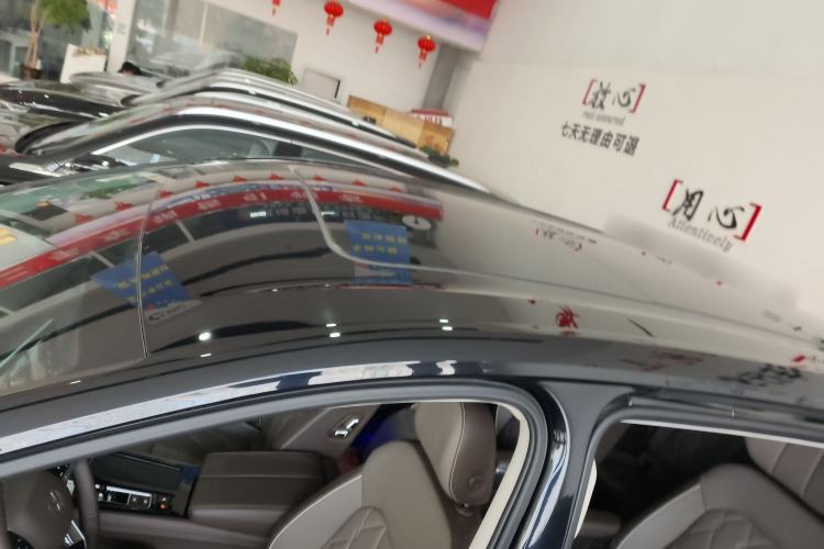 Used Volkswagen Viloran 2024 380TSI Premium Edition
