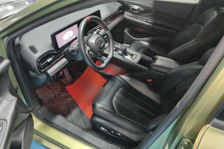 Used GAC Trumpchi EMPOW 2021 270T DCT J16 Version
