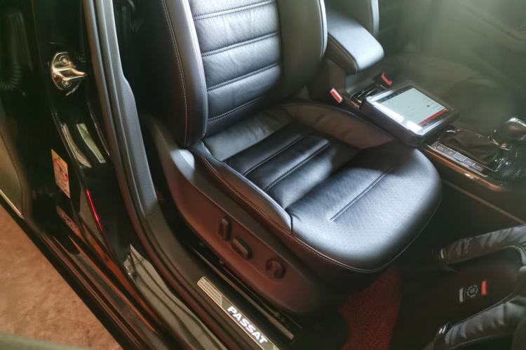 Used Volkswagen Passat 2016 380TSI DSG Prestige Edition
