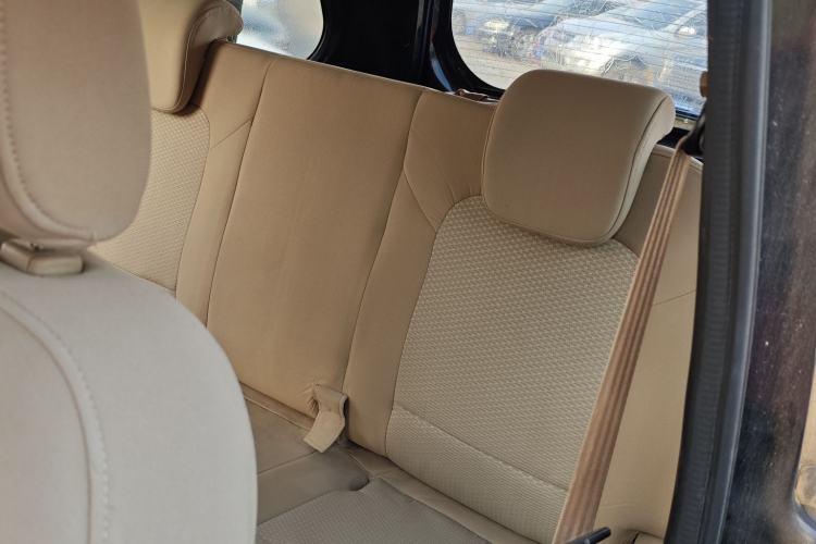 Used Wuling Zhengcheng 2015 1.8L Luxury Model LJ479QE2
