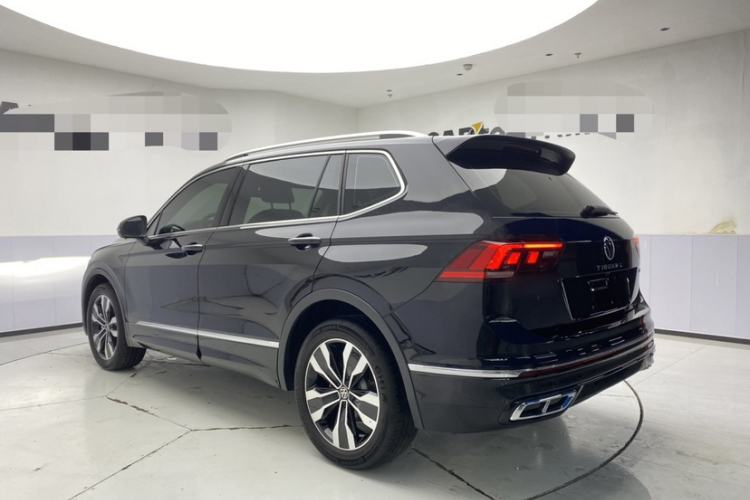 Used Volkswagen Tiguan L 2024 Outstanding Model 330TSI Automatic Two-Wheel Drive R-Line Dragon Glory Edition
