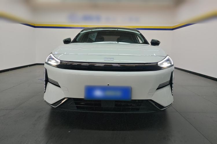 Used  L6 2024 125km PLUS Dragon Edition