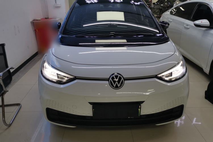 Used Volkswagen ID.3 2025 Smart Edition Outstanding Model
