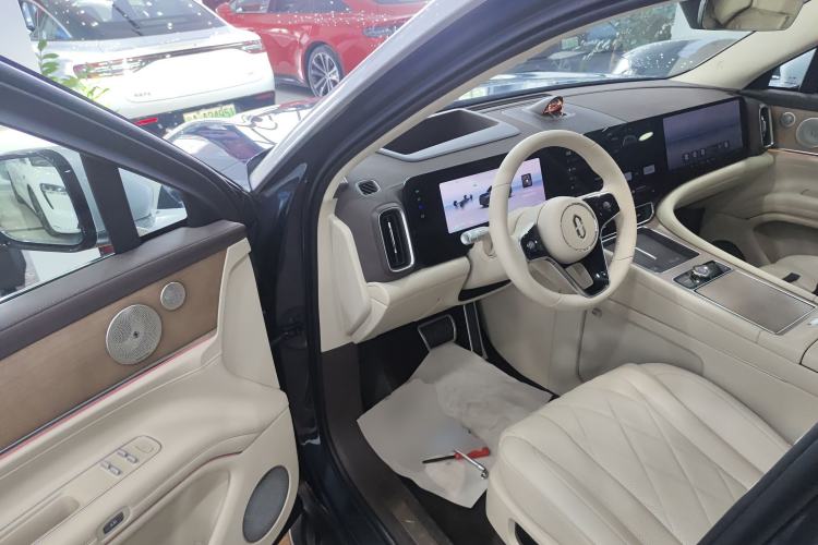 Used Hima AITO M9 2024 Range-Extended Ultra Version 42 kWh 6-Seater Model
