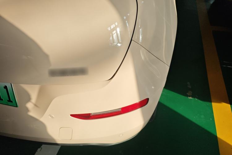 Used ORA Good Cat 2023 401 km Standard Range Luxury Version Lithium Iron Phosphate
