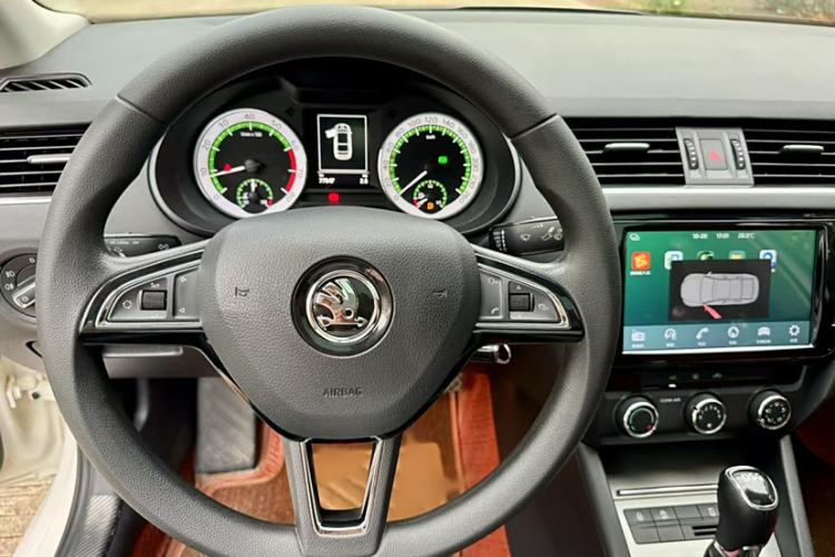 Used Skoda Octavia 2018 TSI230 DSG Luxury Enjoyment Edition
