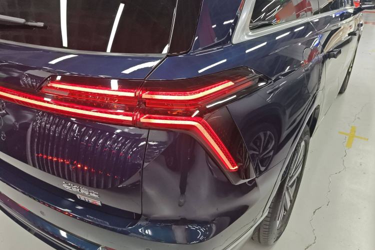 Used Wey Lanshan 2025 Four-Wheel Drive Max
