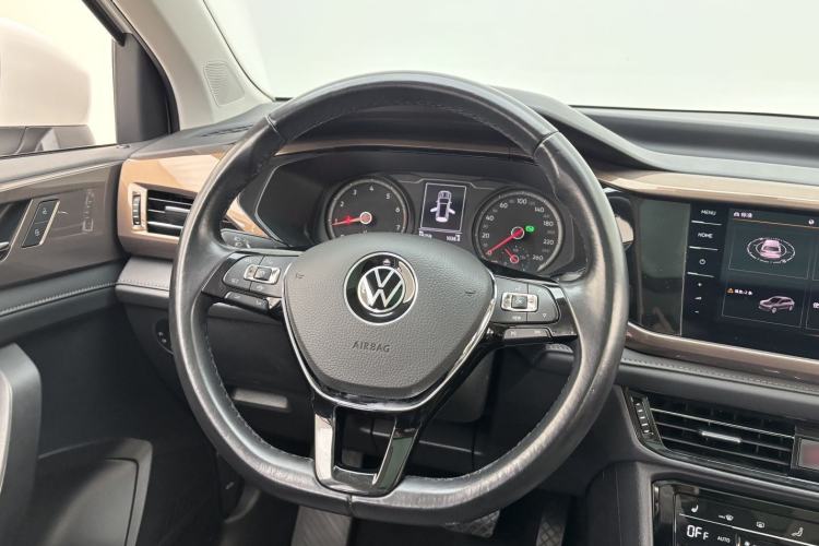 Used Volkswagen Tharu 2021 280TSI Two-Wheel-Drive Luxury Plus Edition
