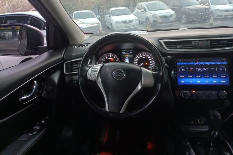 Used Nissan Qashqai 2016 2.0L CVT Luxury Edition