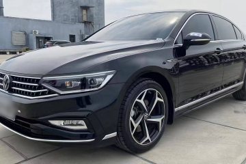 Used Volkswagen Magotan 2025 Revised Version Zhongxiang Edition 330TSI DSG Luxury Trim