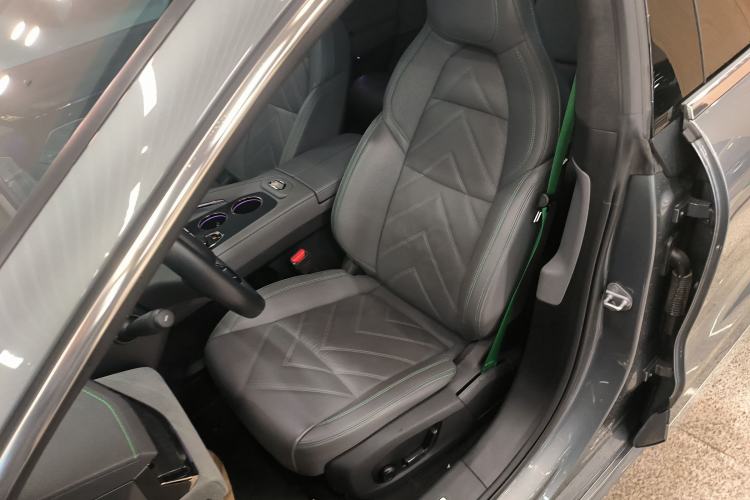 Used Zeekr 001 2023 WE Edition 100 kWh