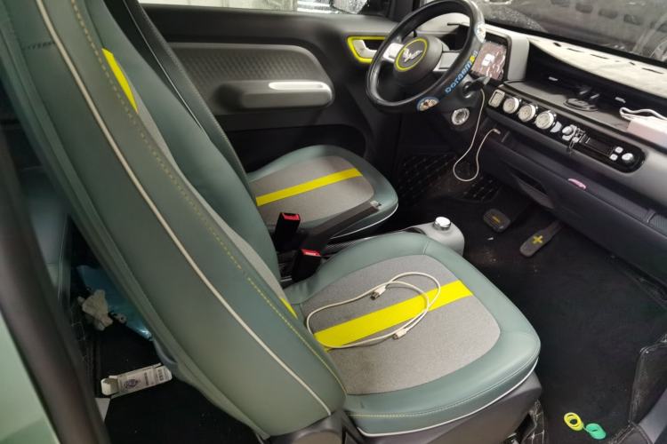 Used Wuling Hongguang MINIEV 2022 GAMEBOY 200km Gaming Edition with Lithium Iron Phosphate
