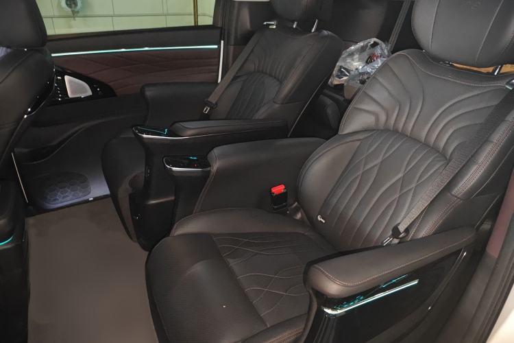 Used GAC Trumpchi M8 2024 Master Series 400T Ultimate Edition
