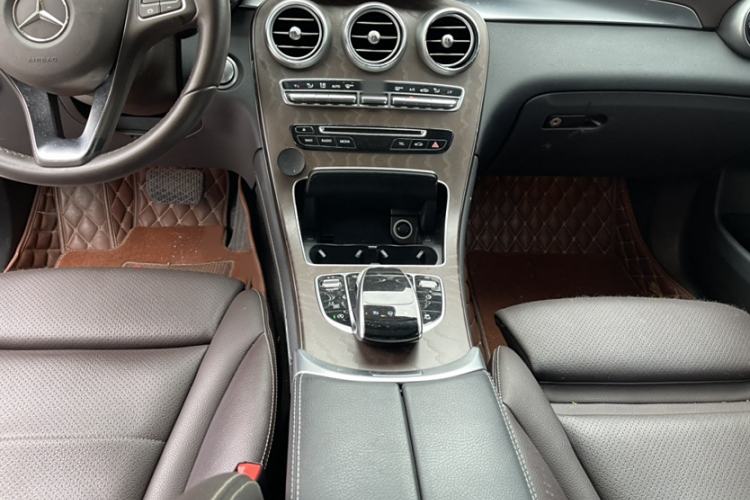 Used Mercedes-Benz GLC 2016 GLC 300 4MATIC Dynamic Model