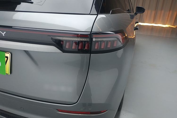 Used Chery Tiggo 9 C-DM 2025 1.5T 106KM Ultra-Comfort Edition 5 Seats Lithium-NMC
