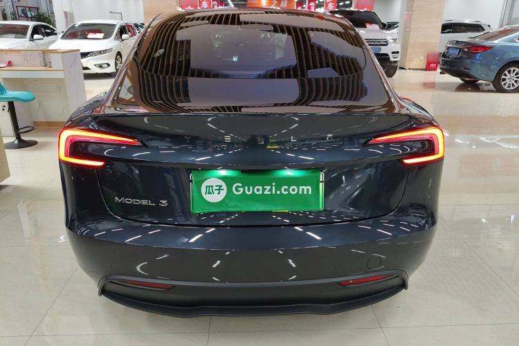 Used Tesla Model 3 2025 Rear-Wheel-Drive Version
