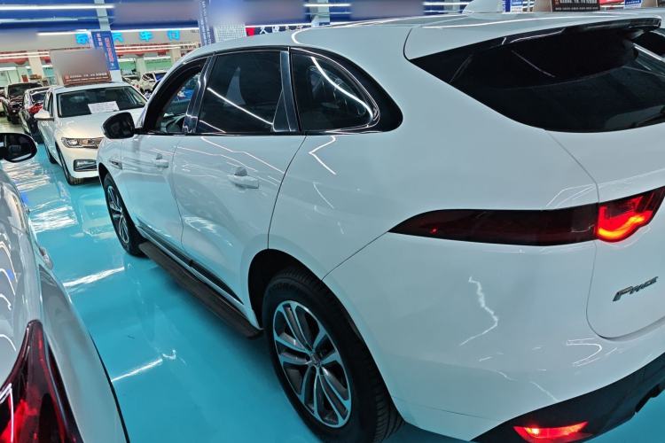 Used Jaguar F-PACE 2016 2.0T Two-Wheel-Drive R-Sport Sport Edition
