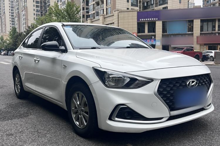 Used Hyundai Celesta 2018 1.6L Automatic GL Enjoyment Edition China VI compliant