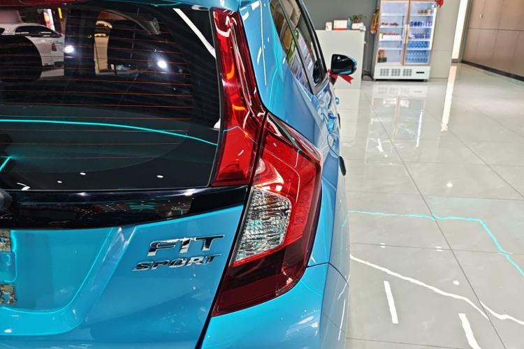 Used Honda Fit 2018 1.5L CVT Trendy Run+ Edition
