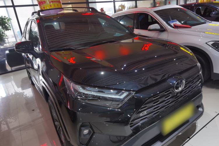 Used Toyota RAV4 2024 2.0L CVT Two-Wheel Drive Fashion Plus Edition
