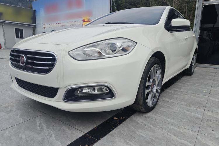 Used Fiat Viaggio 2012 1.4T Automatic Luxury Edition
