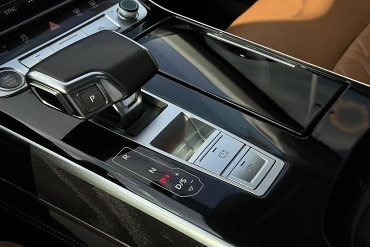 Used Audi A8 2024 A8L 50 TFSI quattro Prestige Edition
