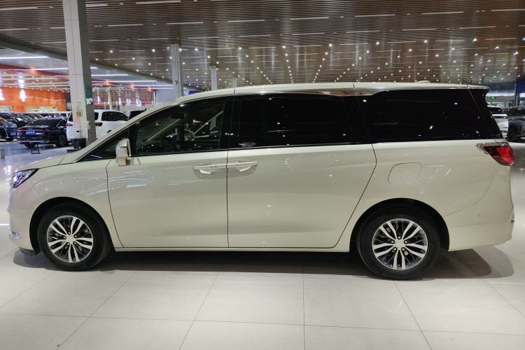 Used Buick GL8 2021 ES Land Cruiser 653T Luxury Edition