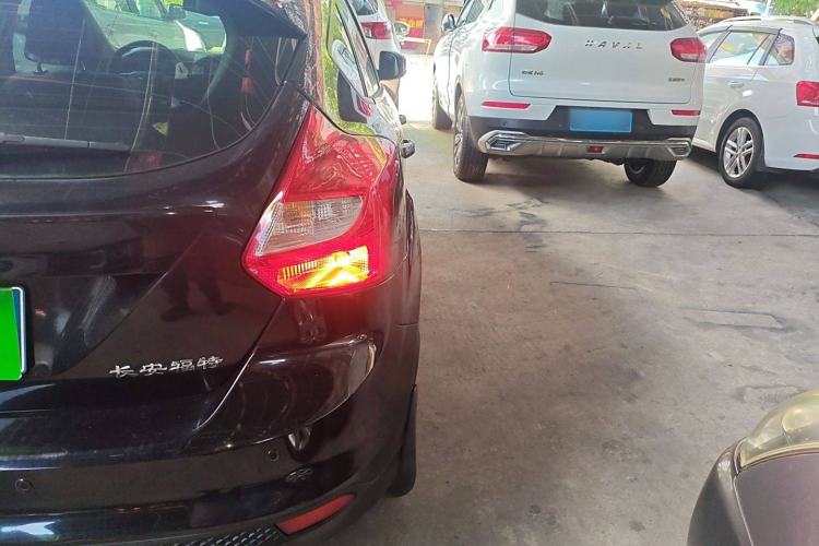 Used Ford Focus 2012 Hatchback 1.6L Automatic Comfort Model
