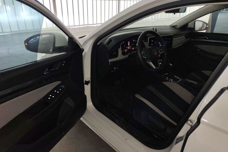 Used Volkswagen Bora 2024 200TSI DSG Comfort Edition