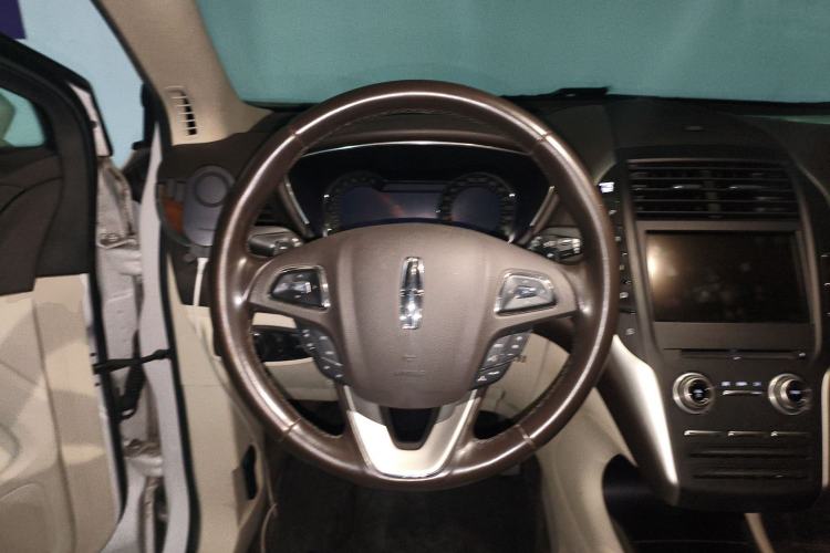 Used Lincoln MKC 2014 2.0T Two-Wheel-Drive Luxury Edition