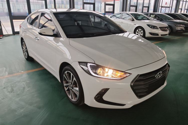 Used Hyundai Elantra 2016 1.6L Automatic ZhiXuan – Elite Version
