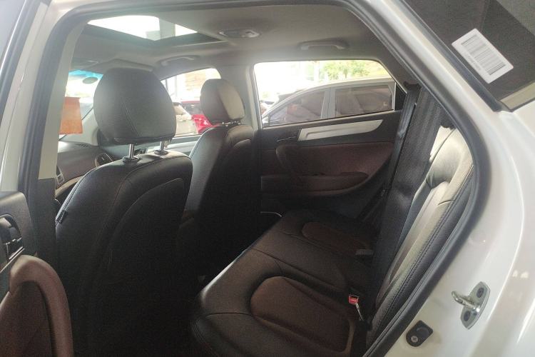 Used  Refine S5 2015 1.5T Manual Luxury Sport Edition