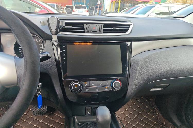 Used Nissan Qashqai 2016 1.2T CVT Fashion Edition
