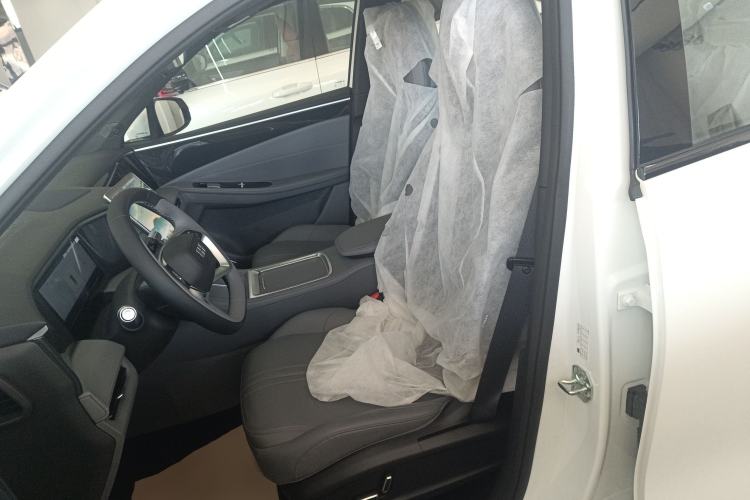 Used  L7 2025 EM-i 115km Long-Range Version