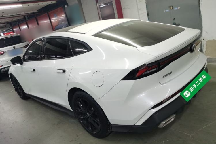 Used Changan UNI-V 2024 1.5T Prestige Edition
