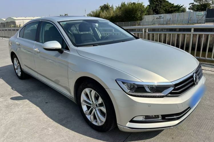 Used Volkswagen Magotan 2019 330TSI DSG Luxury Version China VI Standard