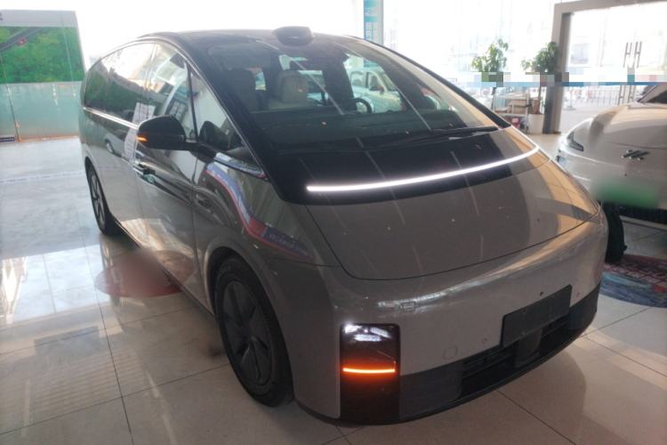 Used Li Auto MEGA 2024 Ultra Model
